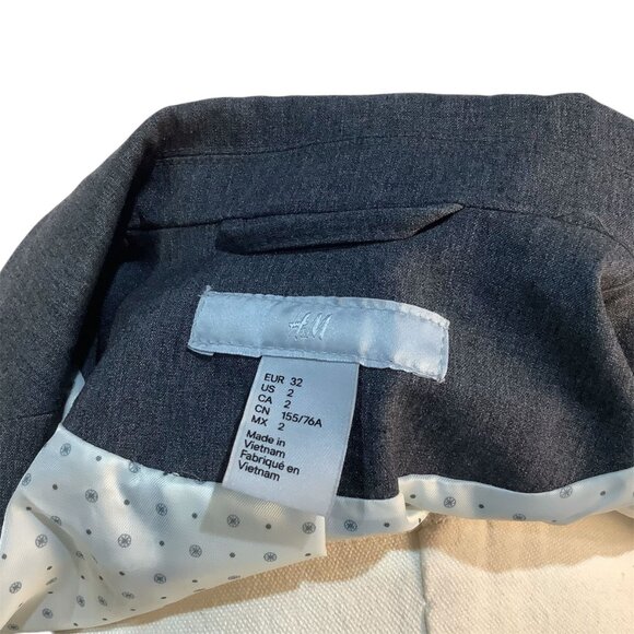 H&M Women's Suit - Picture 3 of 5